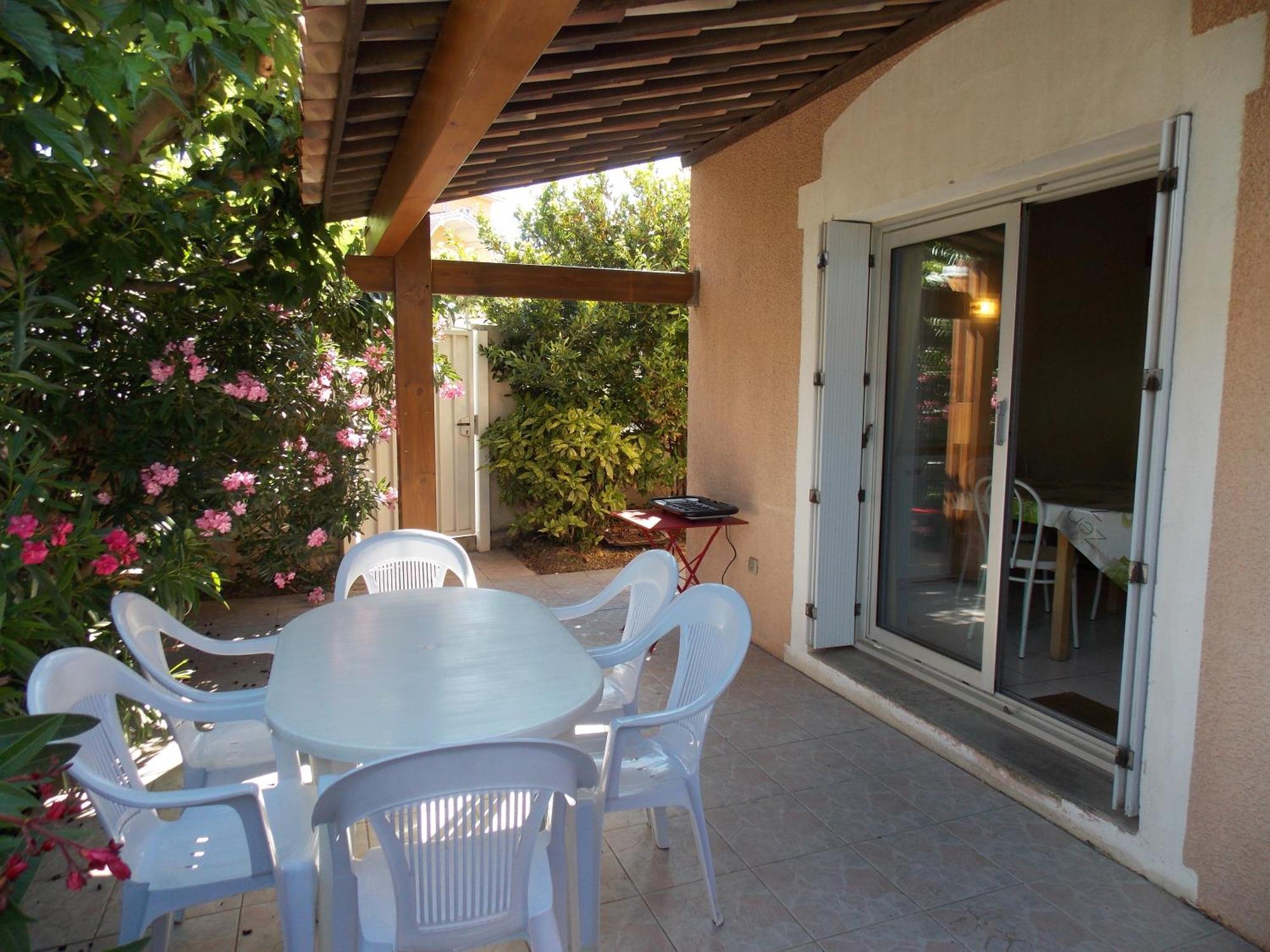 Les Amandines Villa Agde Buitenkant foto
