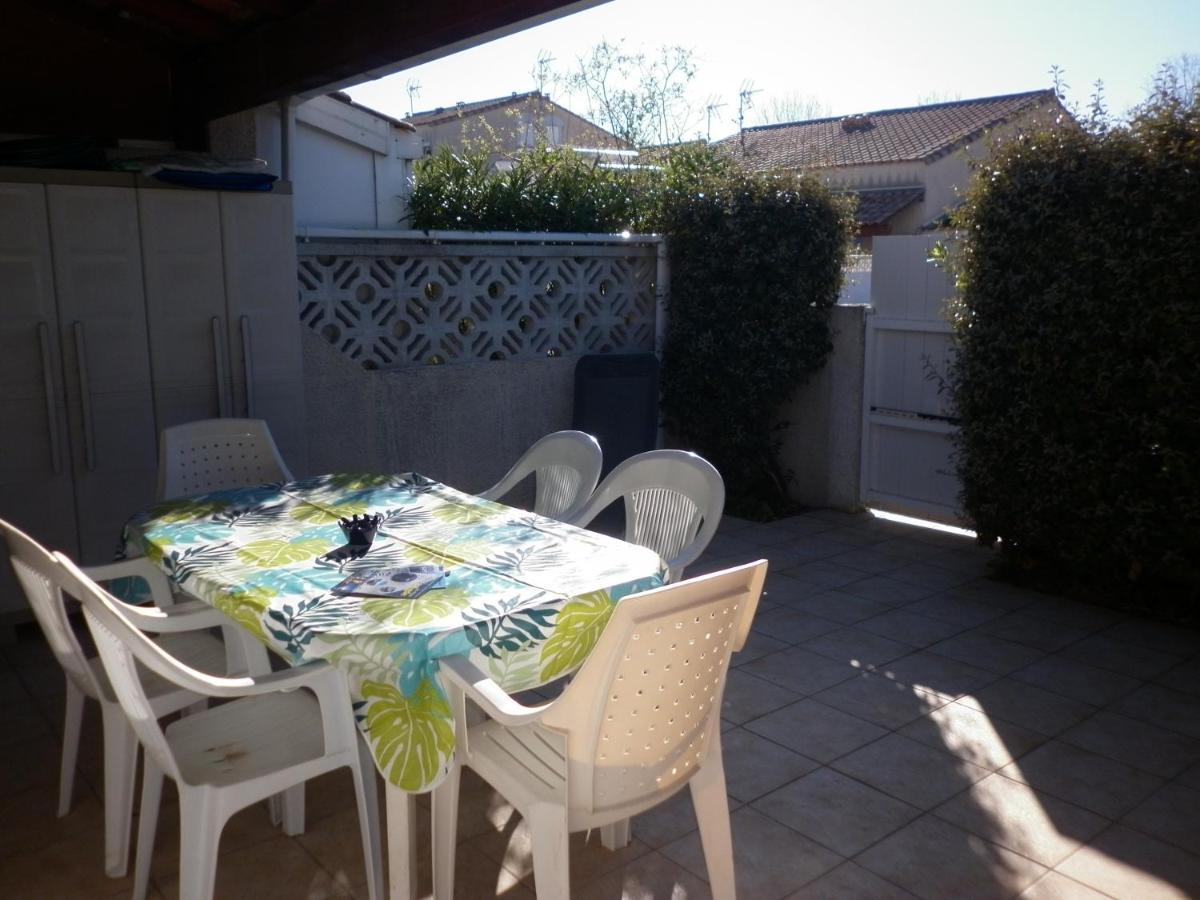 Les Amandines Villa Agde Buitenkant foto