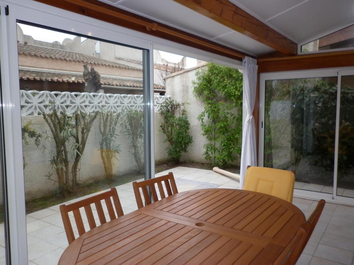 Les Amandines Villa Agde Buitenkant foto