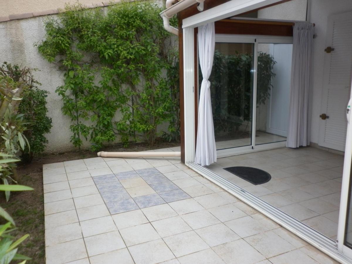 Les Amandines Villa Agde Buitenkant foto